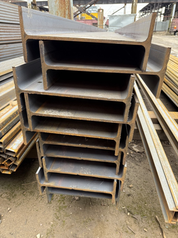 Балка стальная двутавровая в наличии