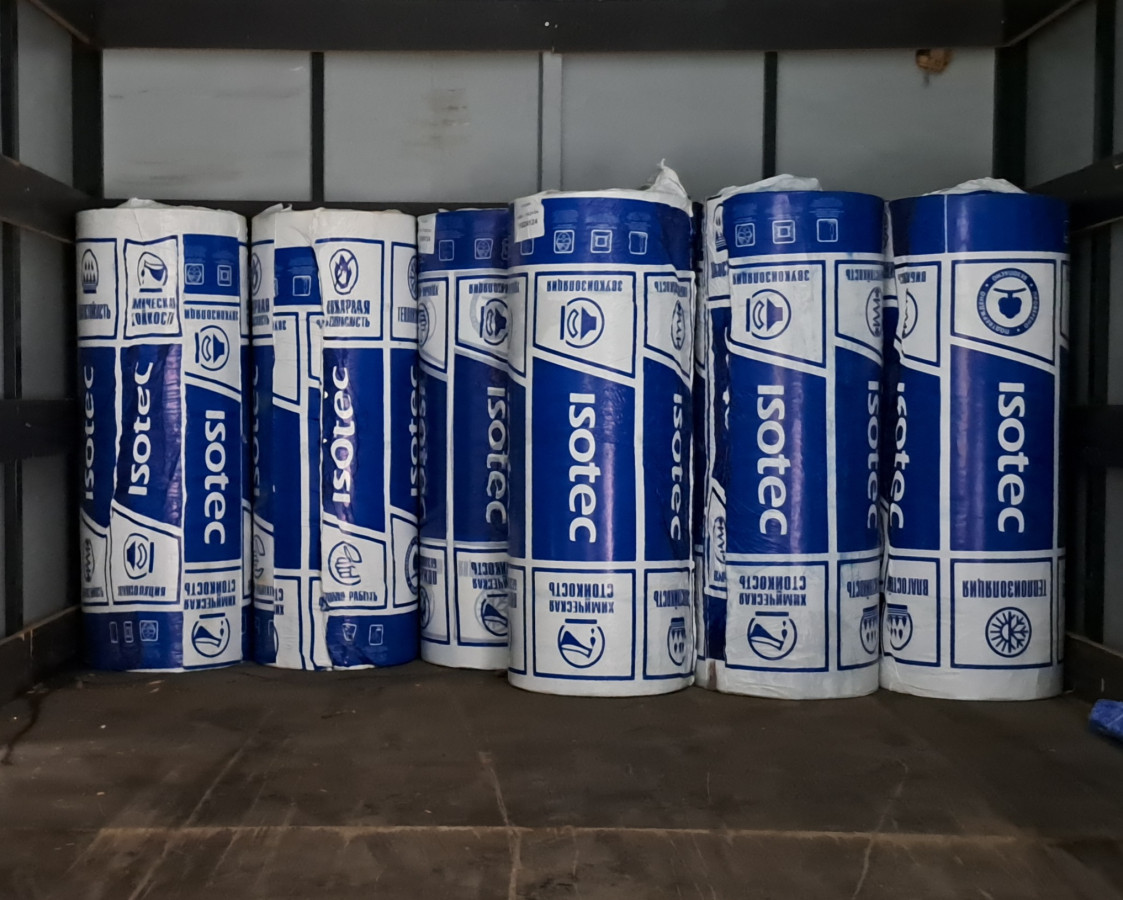 Цилиндры минераловатные на погрузке